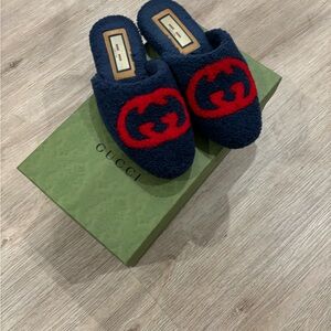 Authentic Gucci slippers